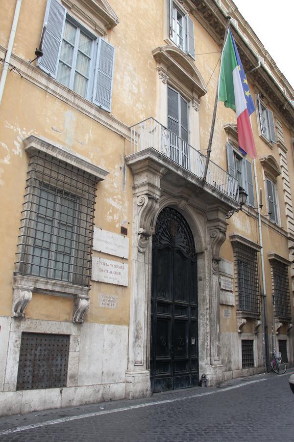 Abagnale Home Montecitorio Roma Exterior foto